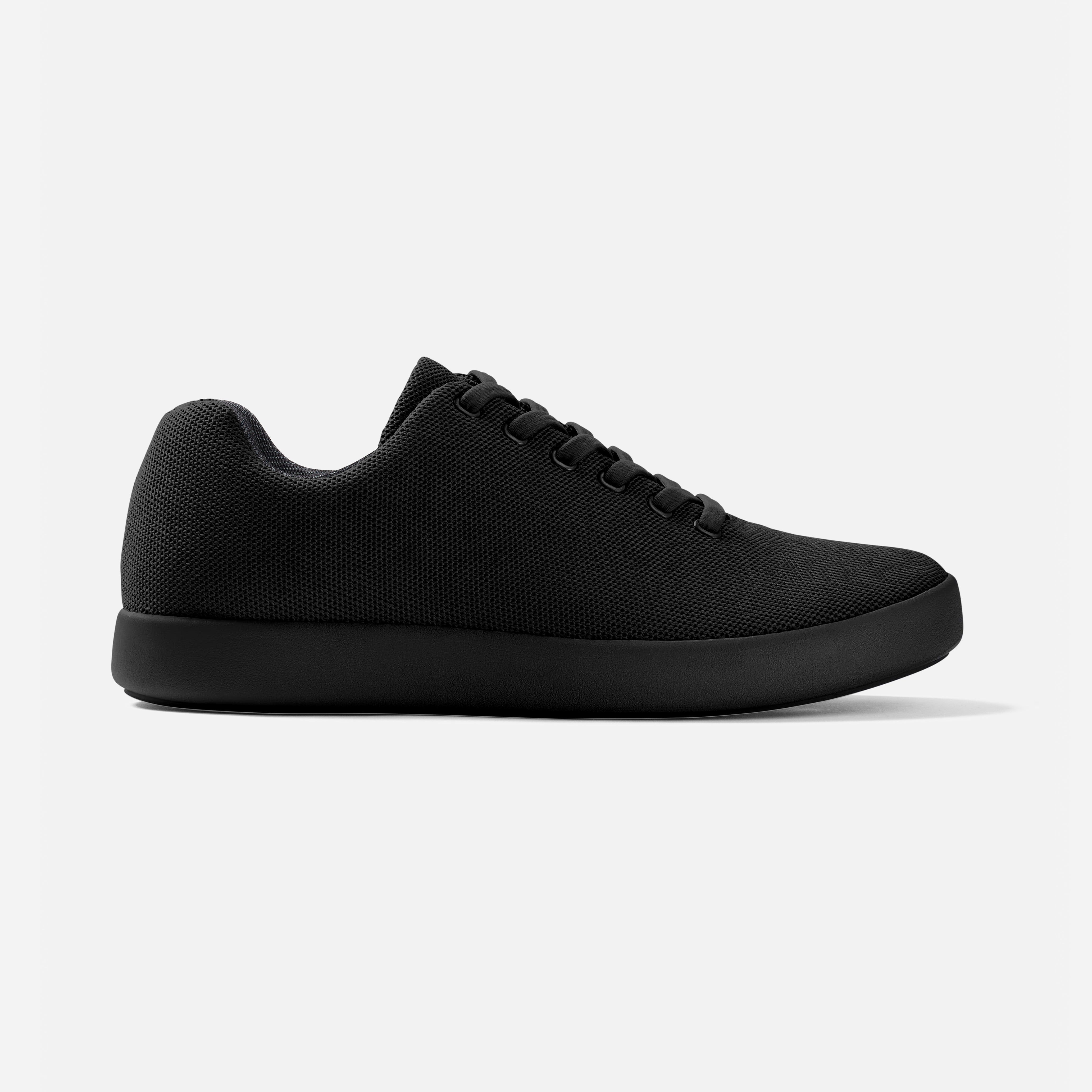 Model 000: Black