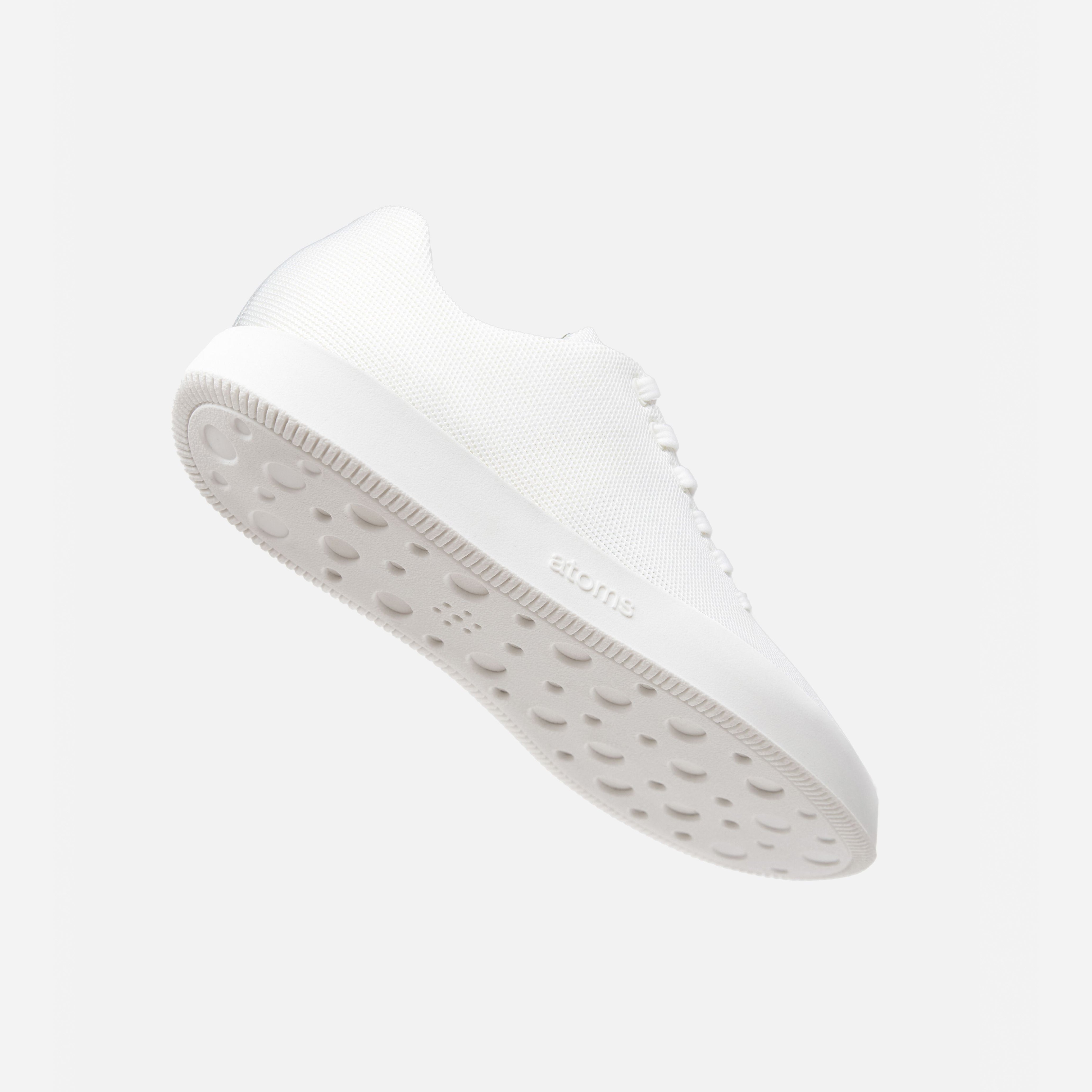 Model 001: White