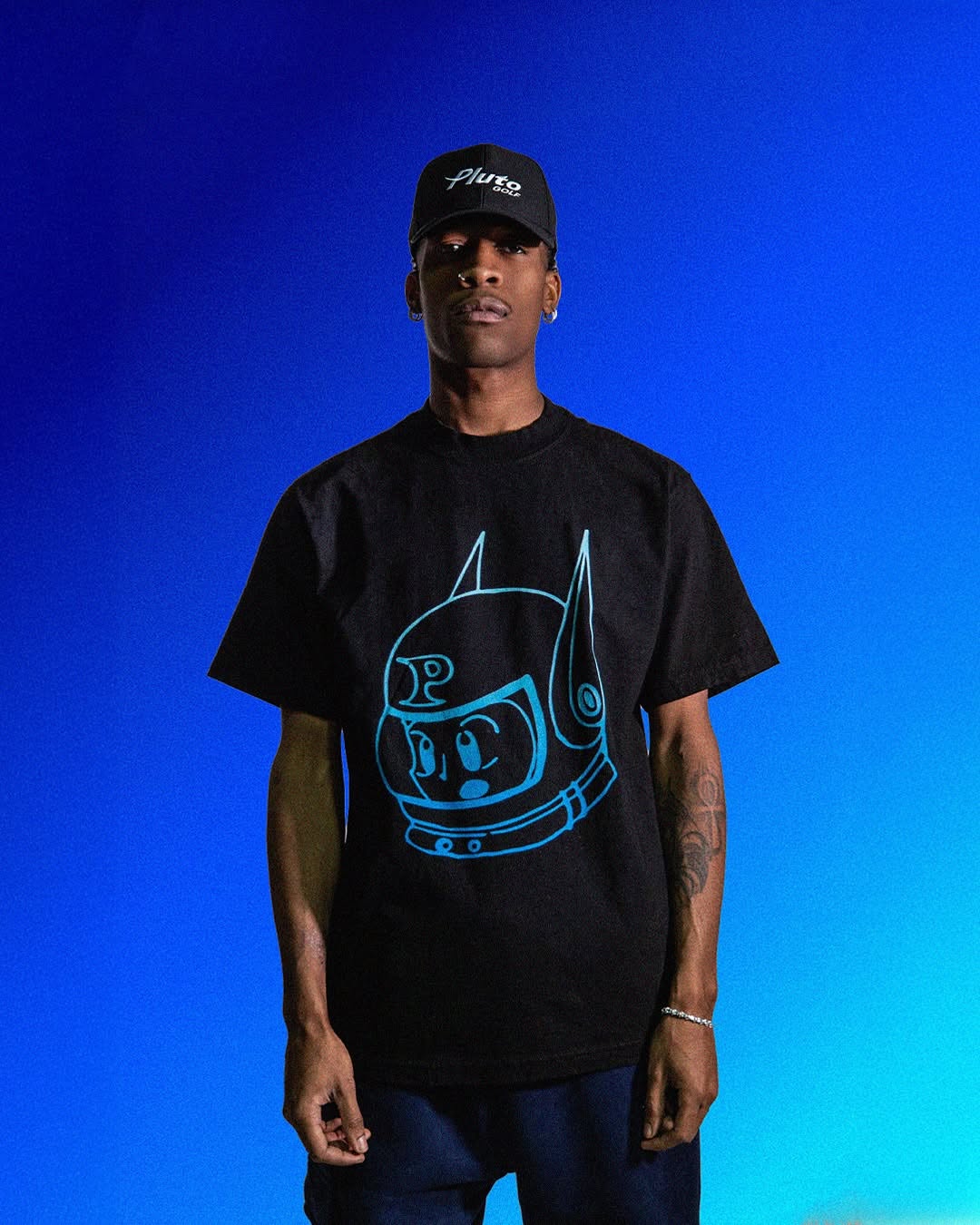 BOY PLUTO TEE | BLACK/BLUE