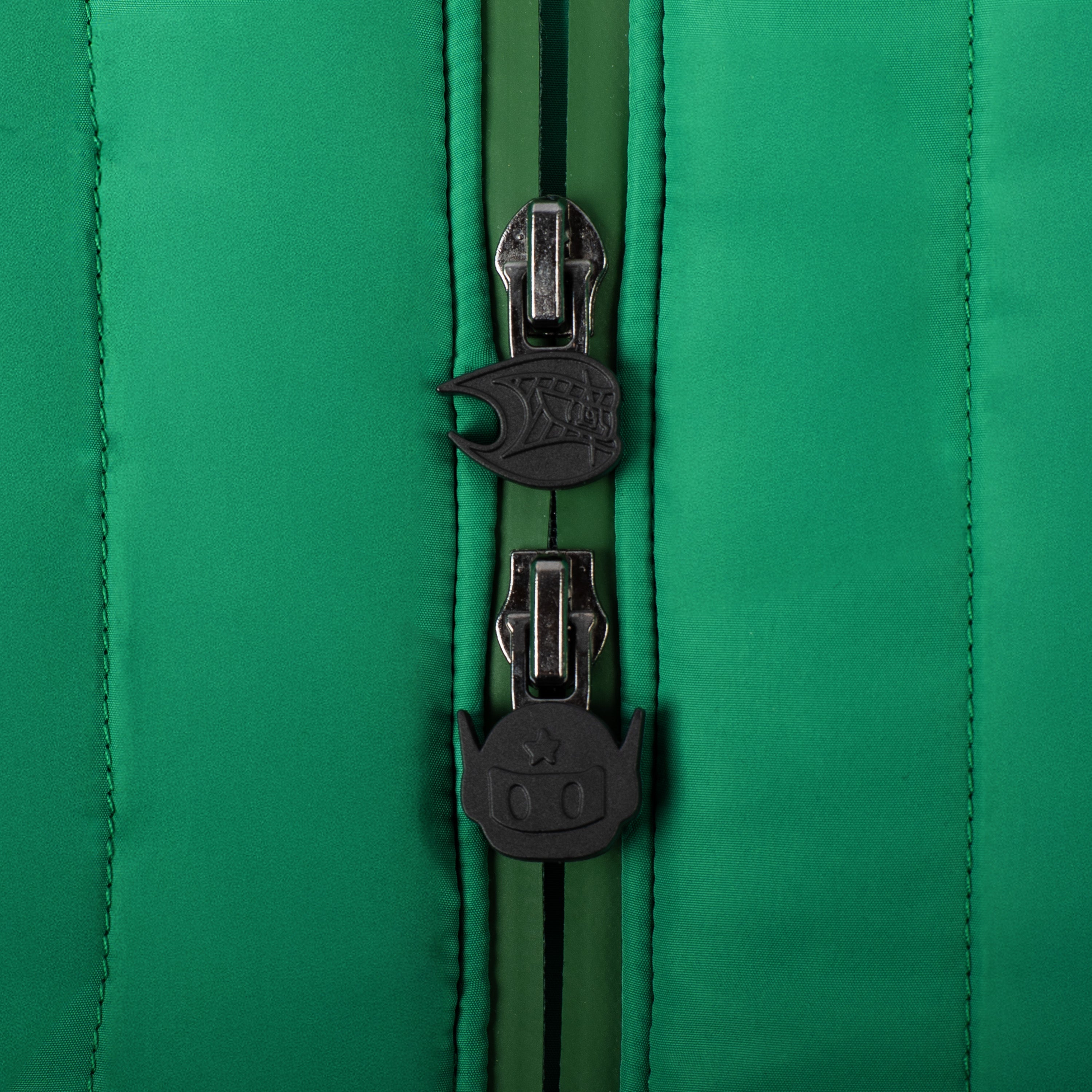 TRI-TONE VEST | BERMUDA