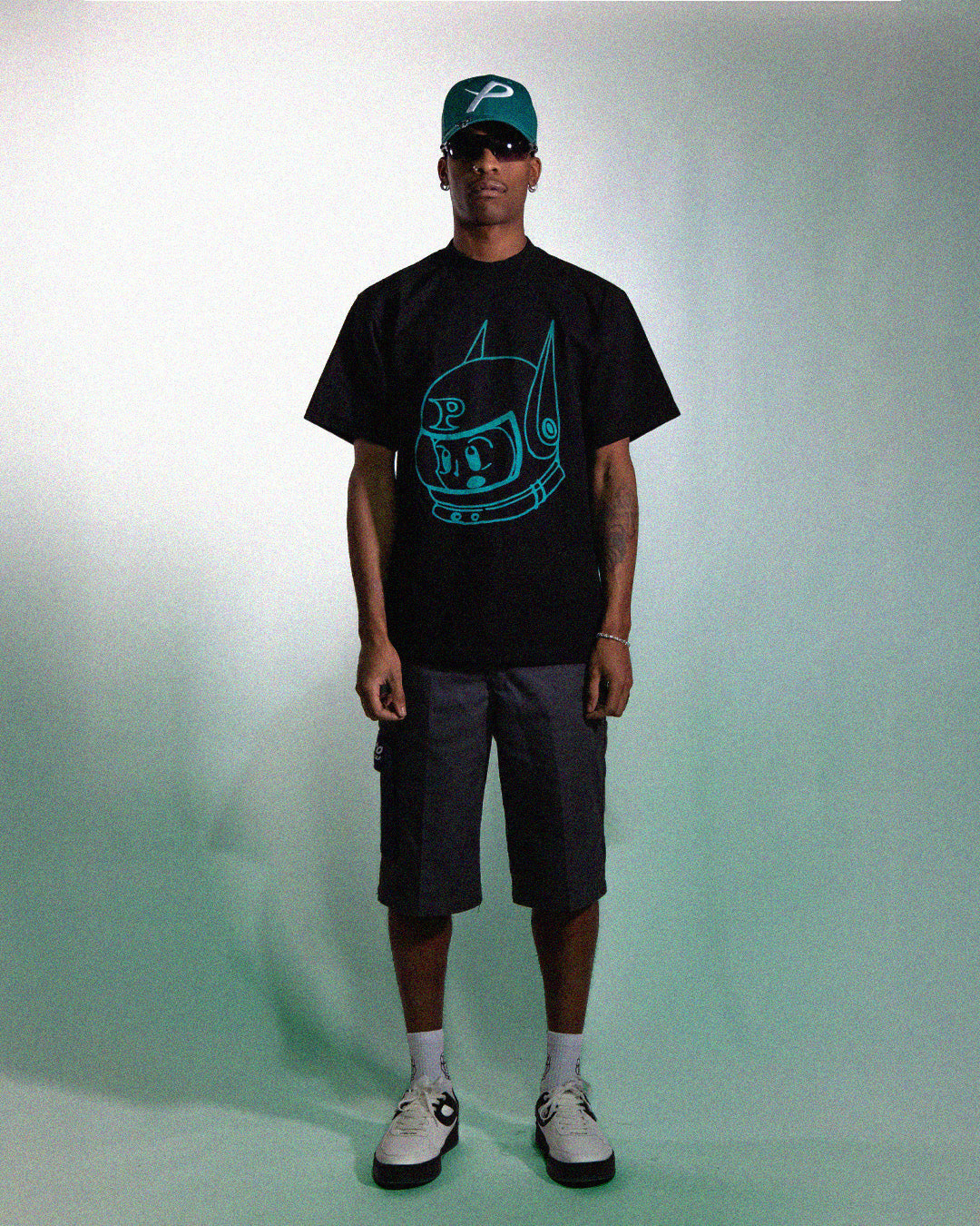 BOY PLUTO TEE | BLACK/GREEN