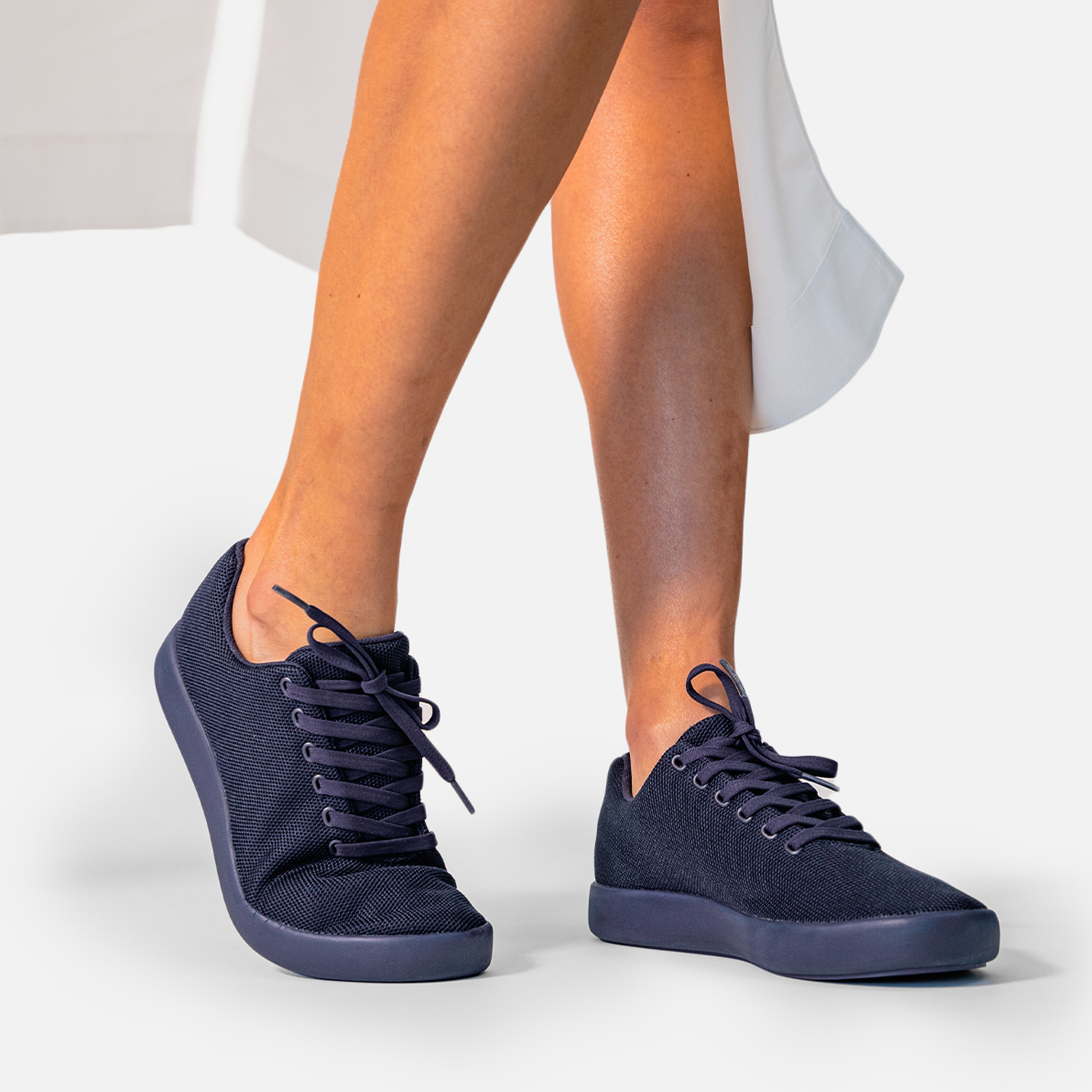 Model 000: Navy