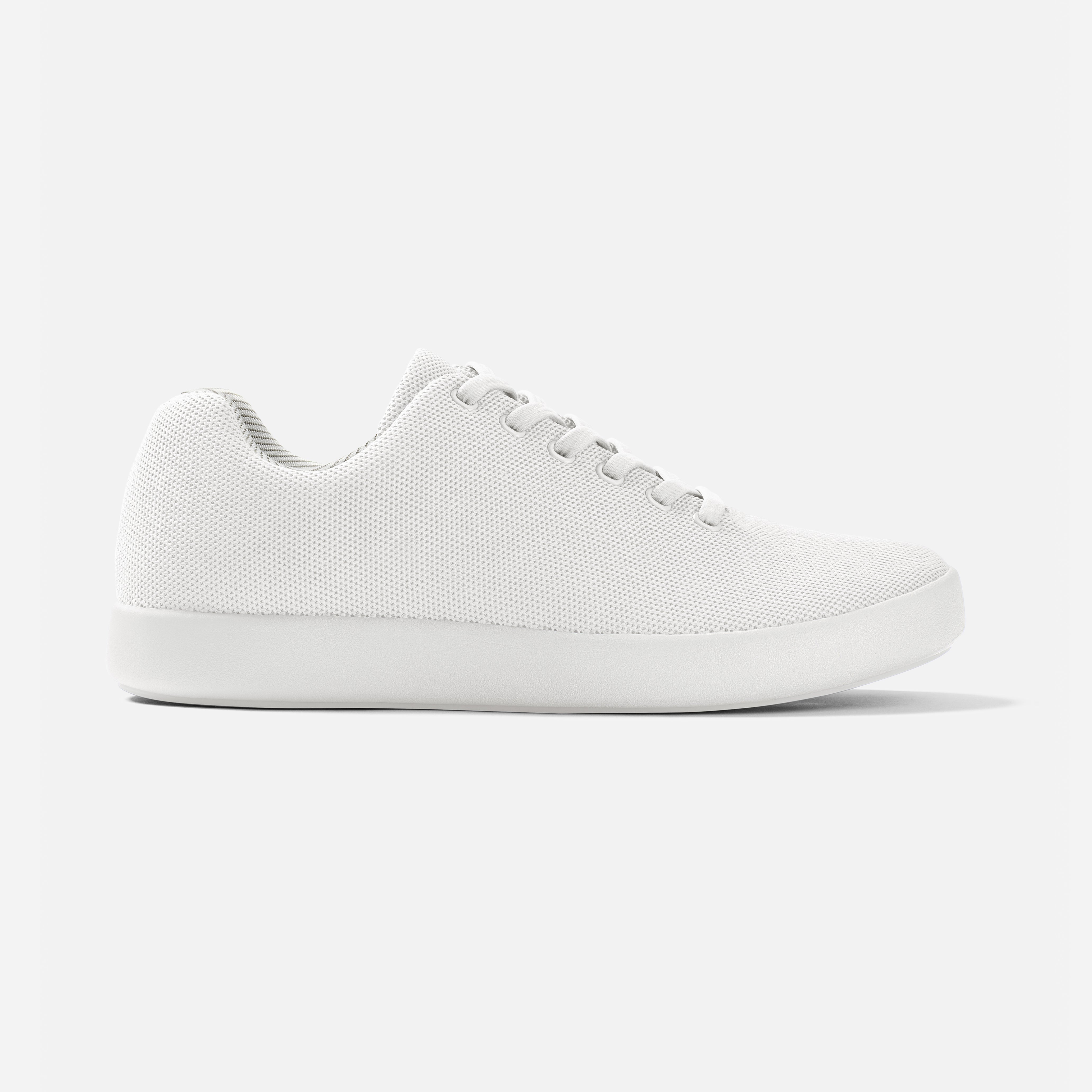 Model 000: White