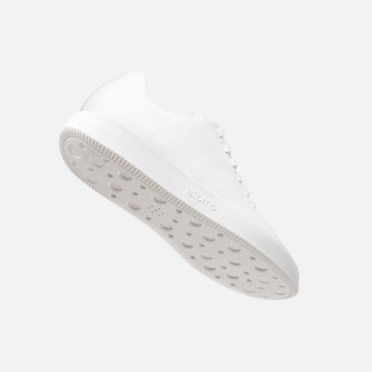 Model 001: White